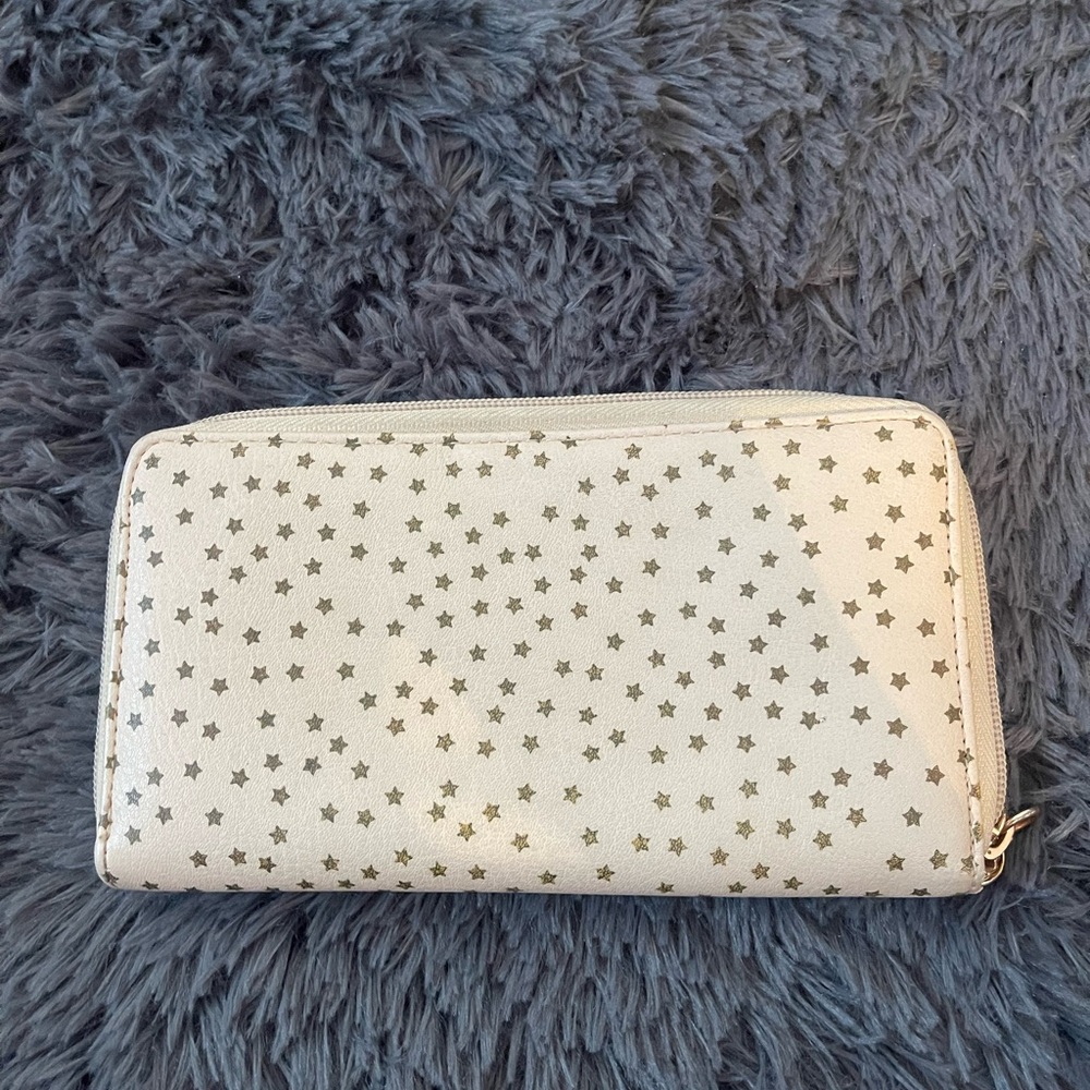 Light pink wallet with gold stars
